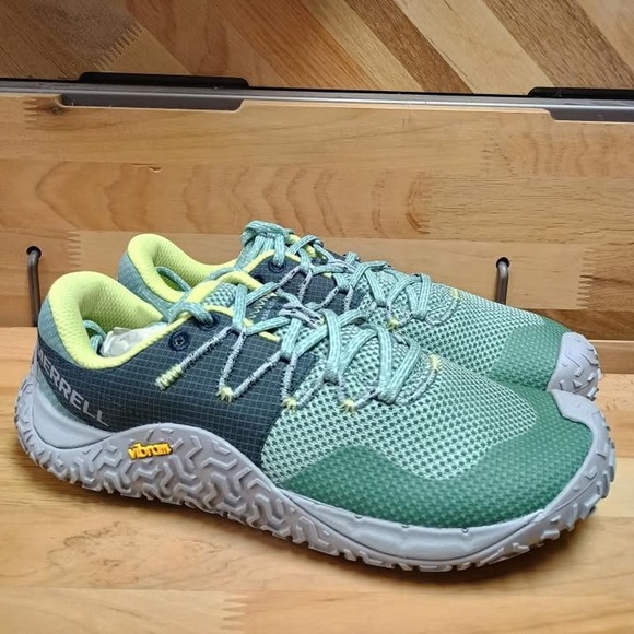 Merrell Shoes - Trail glove 7 jade/vert